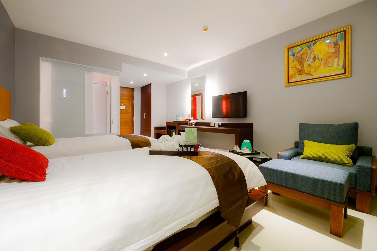 Nice Residence Hotel Huahin - Sha Extra Plus Exterior foto
