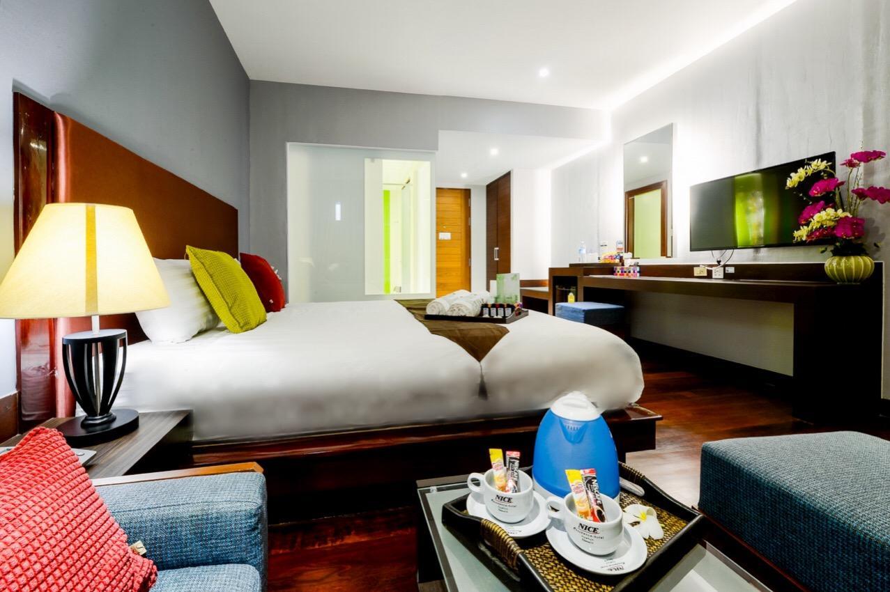 Nice Residence Hotel Huahin - Sha Extra Plus Exterior foto